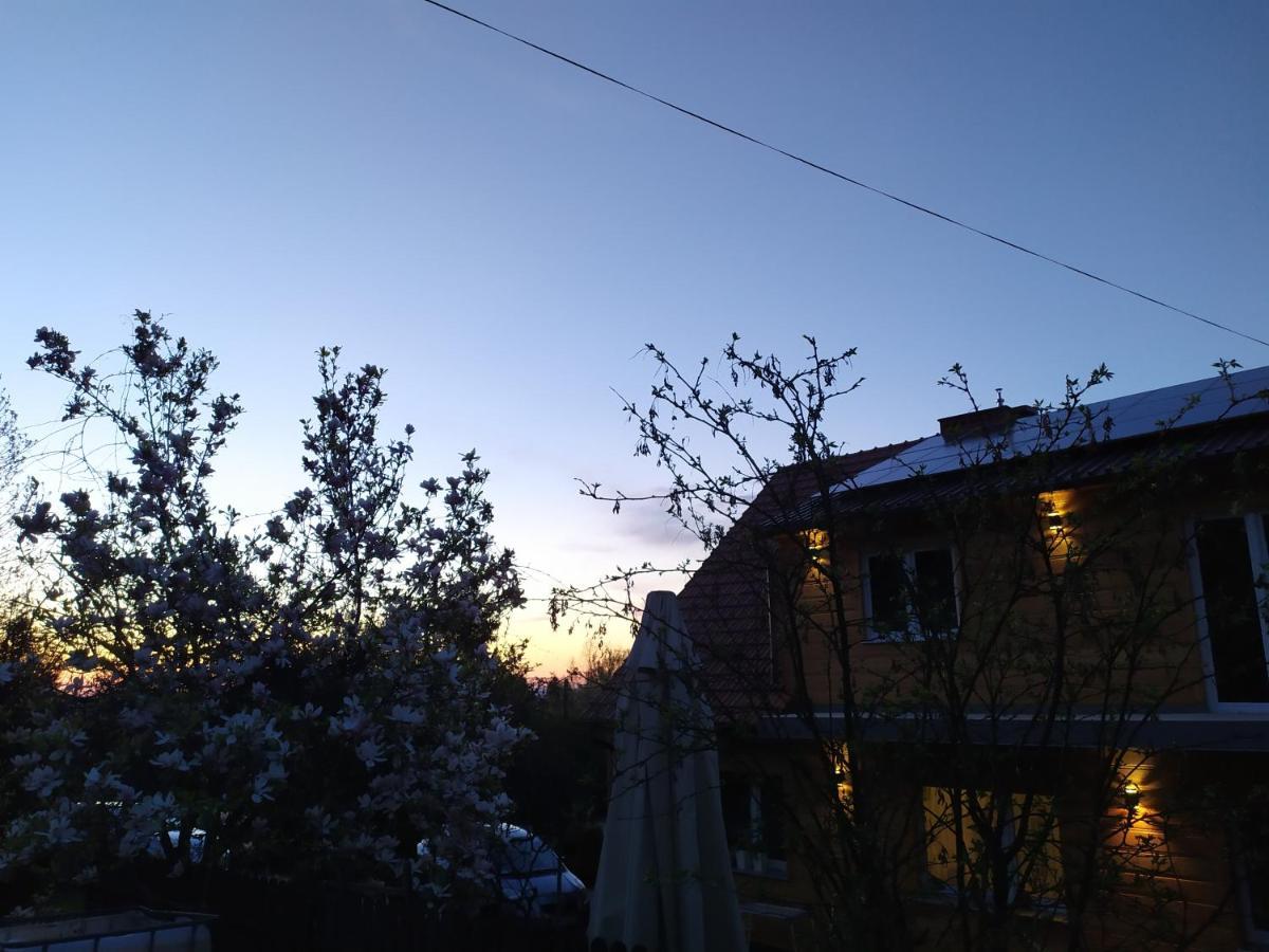 Noclegi Lesniczowka W Lanckoronie Lanckorona Exteriér fotografie