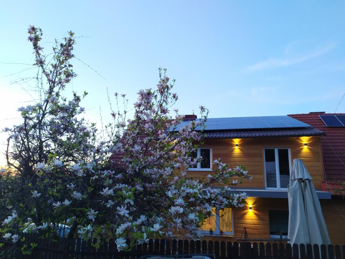 Noclegi Lesniczowka W Lanckoronie Lanckorona Exteriér fotografie