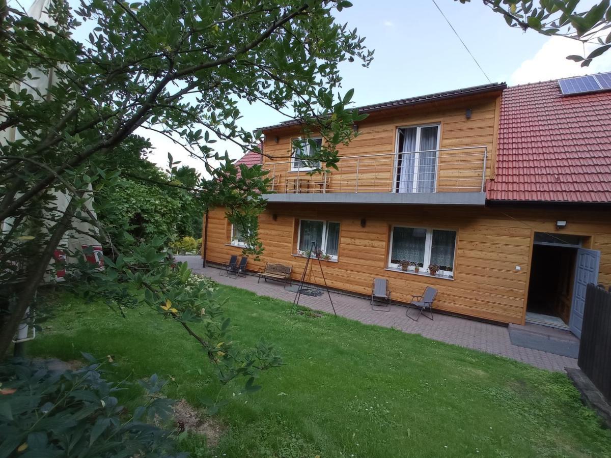 Noclegi Lesniczowka W Lanckoronie Lanckorona Exteriér fotografie